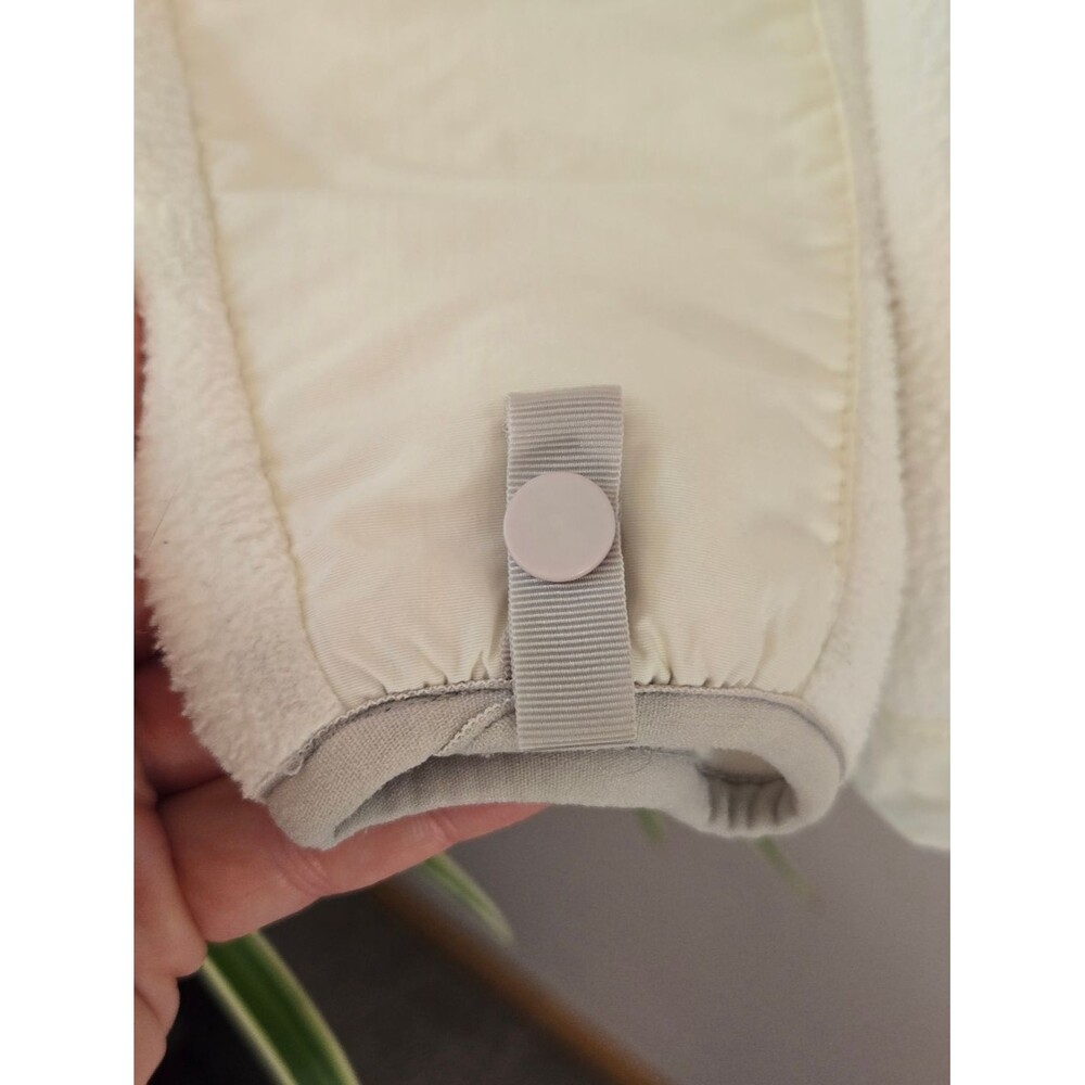 The North Face Women’s Polartec Cream Full Zip Fleece Jacket Size S - Picture 8 of 12